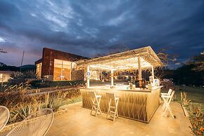 Tunas & Cabras Hotel