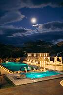 Tunas & Cabras Hotel