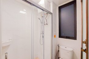 Spacious And Comfortable 2Br At Sky House Bsd Apartment