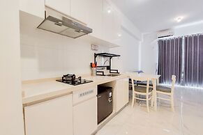 Spacious And Comfortable 2Br At Sky House Bsd Apartment