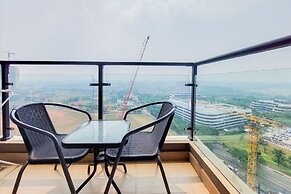 Spacious And Comfortable 2Br At Sky House Bsd Apartment