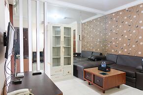 Cozy And Modern 2Br At Majesty Apartment