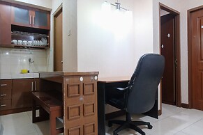Cozy And Modern 2Br At Majesty Apartment