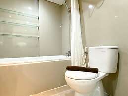 Cozy And Nice Studio At Azalea Suites Apartment