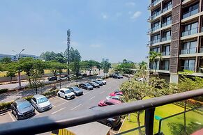 Comfy And Best Choice Studio At Sky House Bsd Apartment