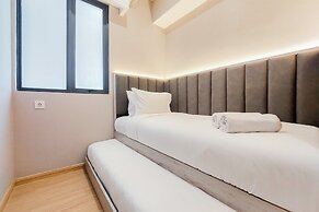 Spacious And Nice 2Br At Sky House Bsd Apartment