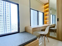Homey And Warm Studio Room Pollux Chadstone Apartment