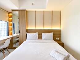 Homey And Warm Studio Room Pollux Chadstone Apartment