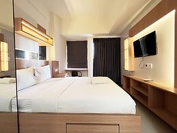 Restful And Simply Look Studio Vida View Makassar Apartment