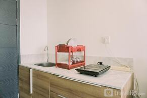 Homey And Comfy Studio Collins Boulevard Apartment