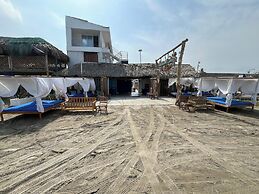 Casa Playa James