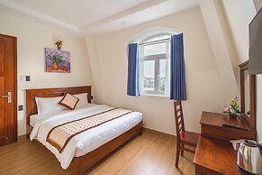 Dieu Thong Hotel