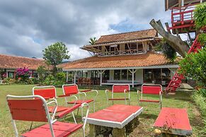 Hilltop Camp, Lembang