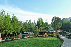 Hilltop Camp, Lembang