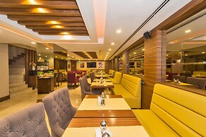 Darkmen Hotel