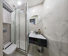 Darkmen Hotel