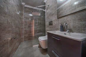 KAYA APARTMENTS KALAMAR