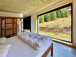 Veranda 4M Property