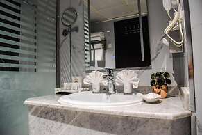Grand Plaza Al Madina
