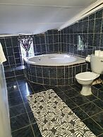 KatiKati Eco Lodge