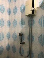 RAVARA-NATIVIDAD PENSION HOUSE