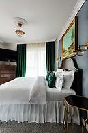 Ateneea Luxury Rooms