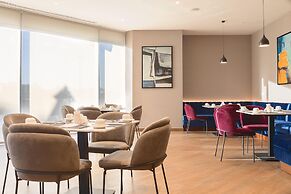 Radisson Blu Hotel, Amman Galleria Mall