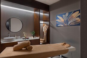 Radisson Blu Hotel, Amman Galleria Mall
