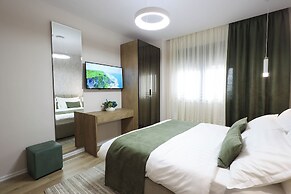 Grandstay Apartments