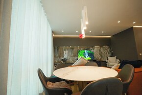 Grandstay Apartments