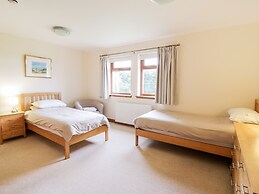 Cairnhapple House