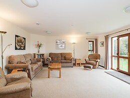 Cairnhapple House