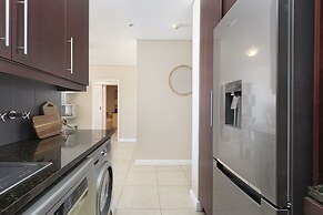 Portico 405