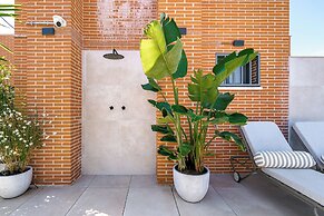 MIOSOTIS SUITES