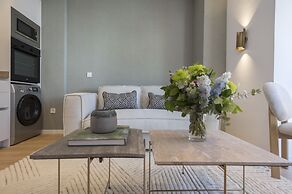 MIOSOTIS SUITES