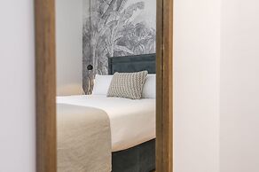 MIOSOTIS SUITES
