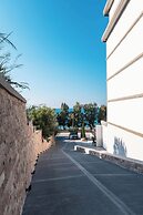 Mazarine Hotel