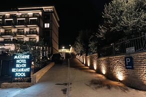 Mazarine Hotel