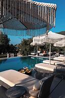 Mazarine Hotel