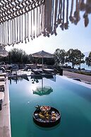 Mazarine Hotel
