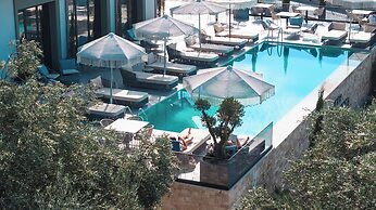Mazarine Hotel