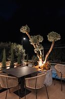Mazarine Hotel