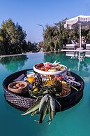 Mazarine Hotel
