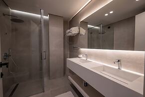 Mazarine Hotel