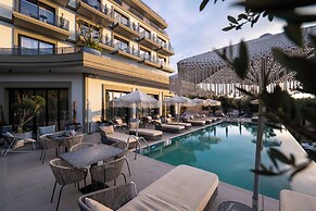 Mazarine Hotel