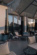 Mazarine Hotel