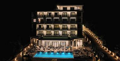 Mazarine Hotel