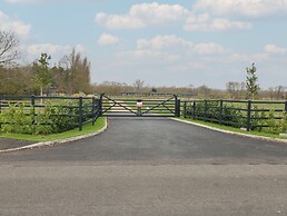Willow Lodge