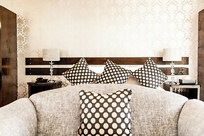 Casa Blanca Boutique Hotel Pension
