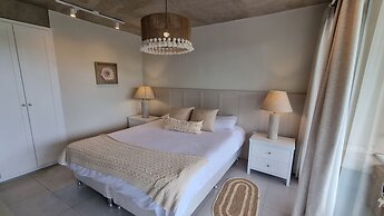 Lasuiza Suites